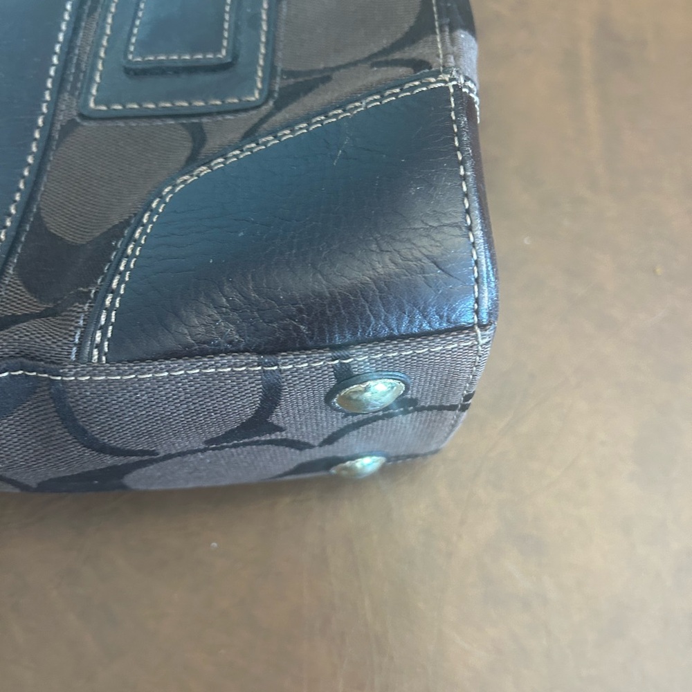 Coach Hampton Brown Signature Handbag - Picture 9 of 13